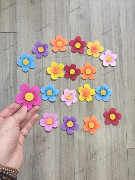 Kit 20 Flores Avulsas 6cm para Decorar em Eva