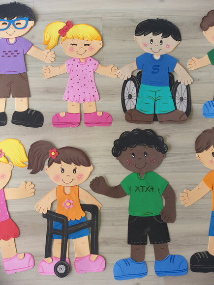 Kit com 6 Crianças Grandes de 45 a 55 cm para Mural