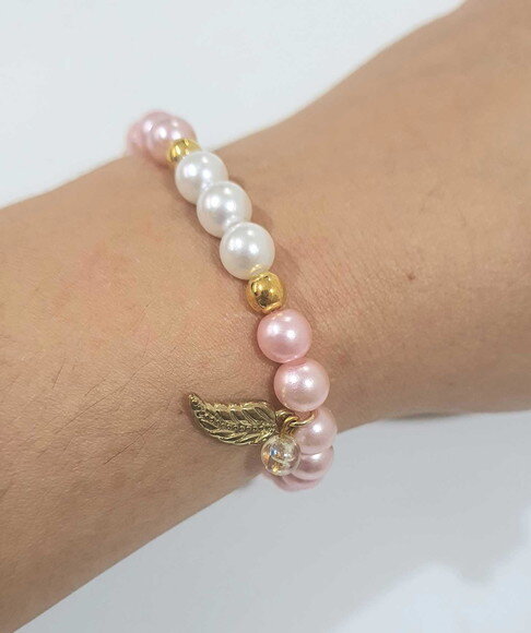Pulseiras Coloridas Cores com Tons Rosas e Pingente