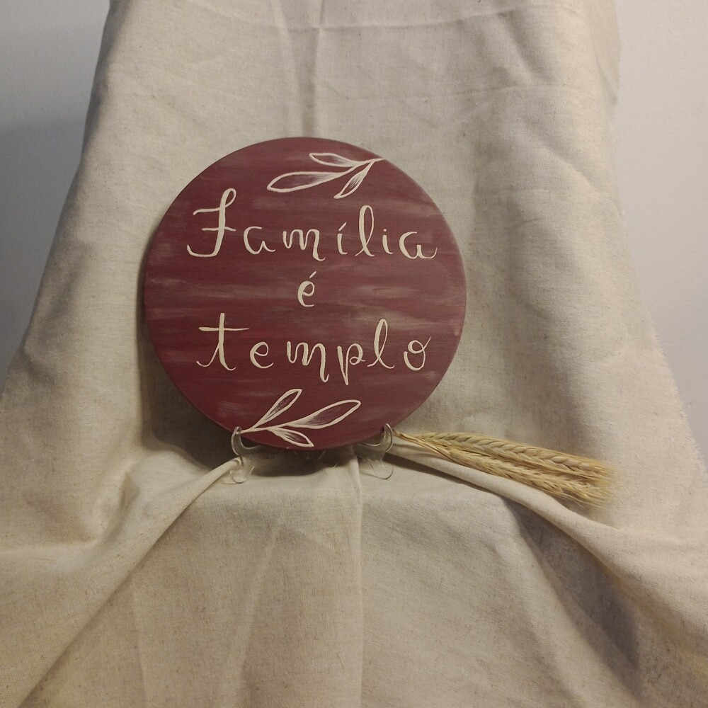 Placa Decorativa Família É Templo Madeira Pinus Pintado À Mão