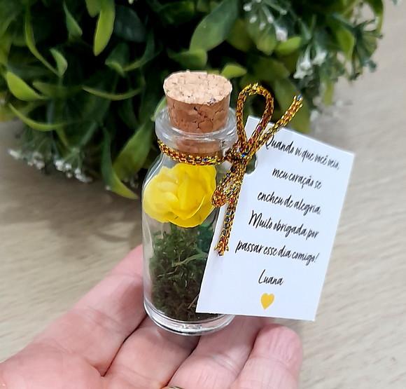 Lembrancinha Casamento Aniversário Terrário Rosa Amarela