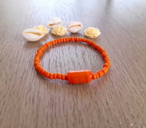 Lembrancinha Pulseira Guia Laranja com Firma