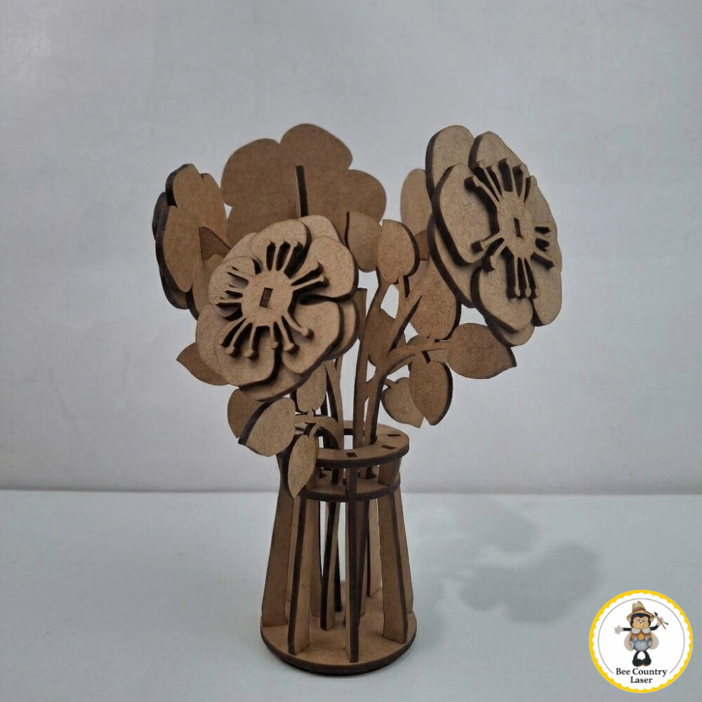 Vaso com Flores Decorativas em MDF Cru para Artesanato