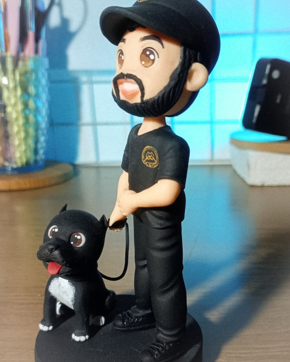 Miniatura Cartoon com Pet Personalizada em Biscuit