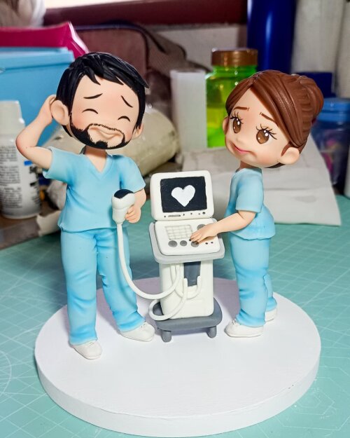 Miniatura Cartoon Casal Personalizada em Biscuit