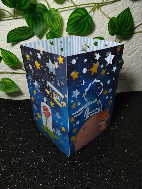 Lembrancinha Luminaria de papel 240g, Pequeno Principe SEM vela d