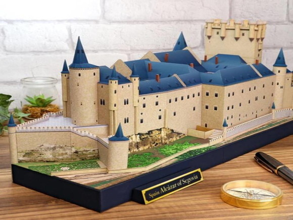 Arquivo de Corte 3d : Castelo Alcázar de Segóvia da espanha.