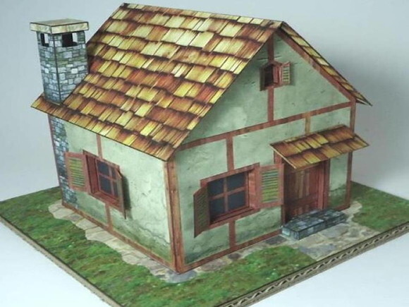 Miniatura em papel de uma casa de campo antiga/ PDF.