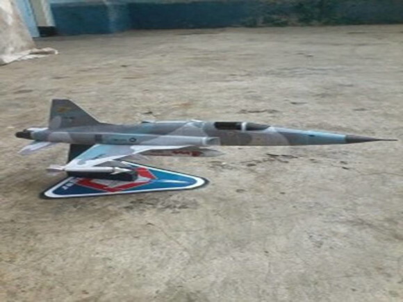 Papercraft da Aeronave Tiger F5 da Força Aérea da Indonésia.