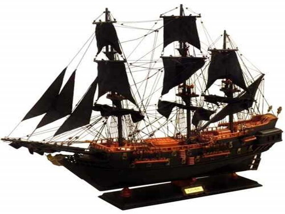 Projeto Papercraft Navio Pirata Pérola Negra/ Maquete 3d.