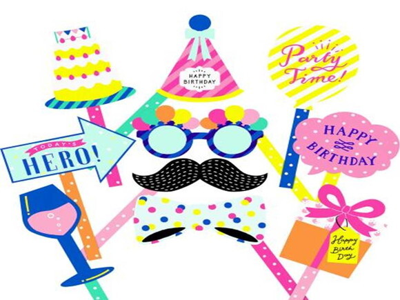 Arquivo de Corte : Plaquinhas Festa de Aniversário em PDF.