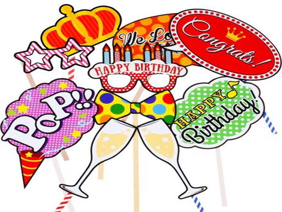Arquivo de Corte : Plaquinhas Festa de Aniversário em PDF.