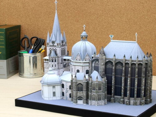 Catedral De Aachen, Alemanha / Maquete 3d Papercraft Digital