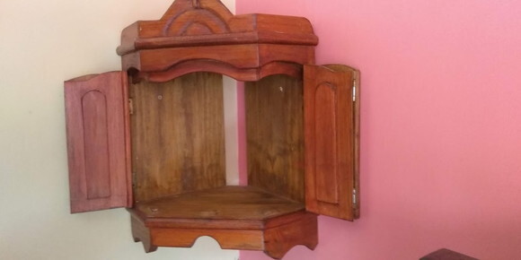 Oratório de canto/pra cabeceira de cama