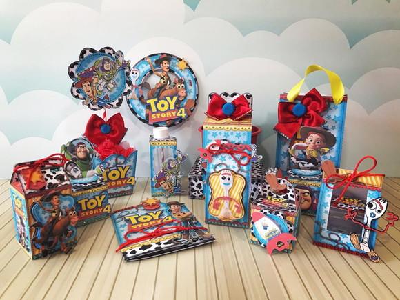 Arquivo Silhouette Toy Store Superluxo