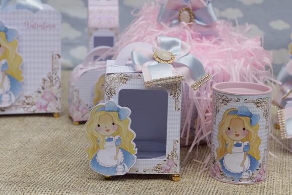 ARQUIVO DIGITAL SILHOUETTE ALICE LUXO