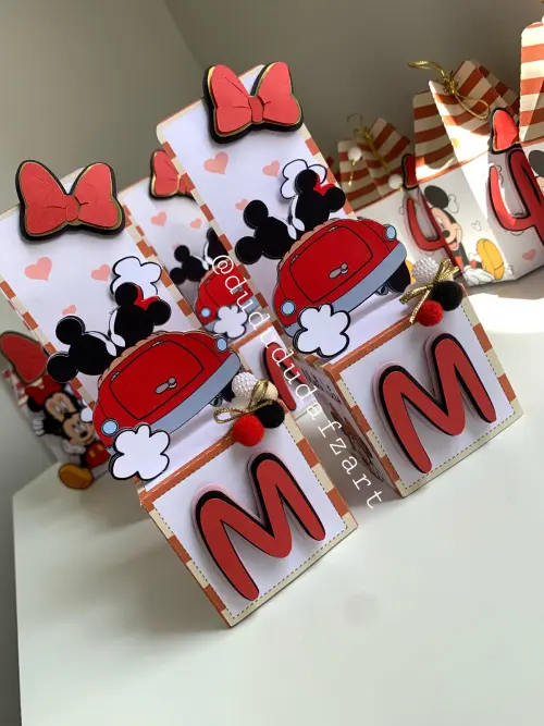 ARQUIVO DE CORTE DIGITAL minnie e mickey STUDIO E PDF