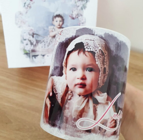 Caixa Cartonada + Caneca Personalizadas Individualmente
