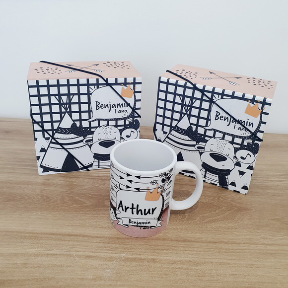 Caixa Cartonada + Caneca Personalizadas Individualmente