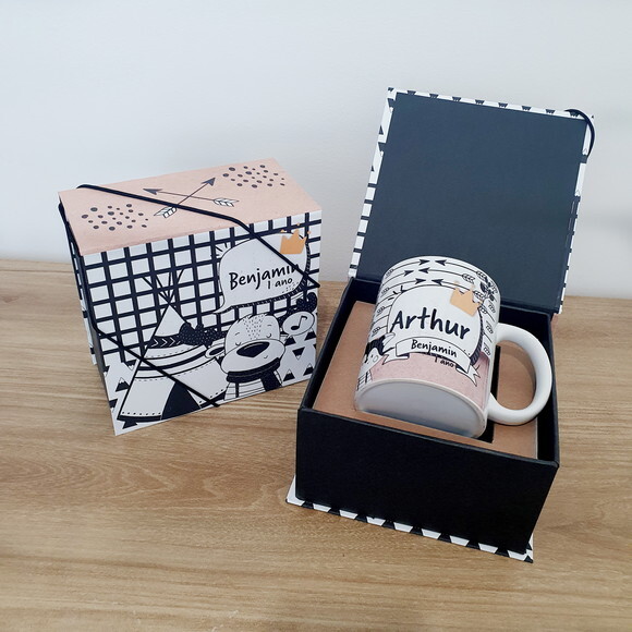 Caixa Cartonada + Caneca Personalizadas Individualmente