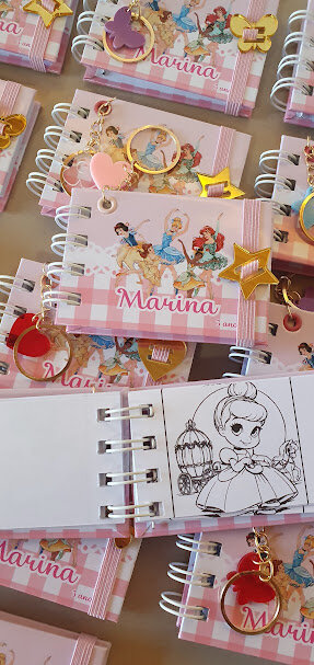 Chaveiro colorir - Lembrancinha Personalizada