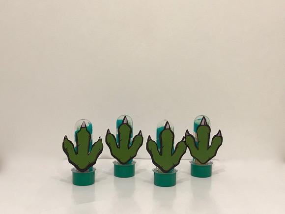 Aplique Pata de Dinossauro