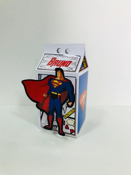 Milk Super Homem