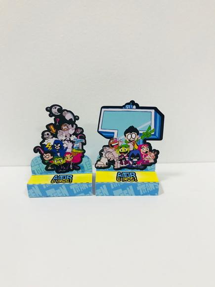 Porta Bis Jovens Titãs