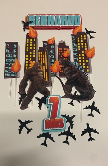 Topo de Bolo Godzilla x King Kong