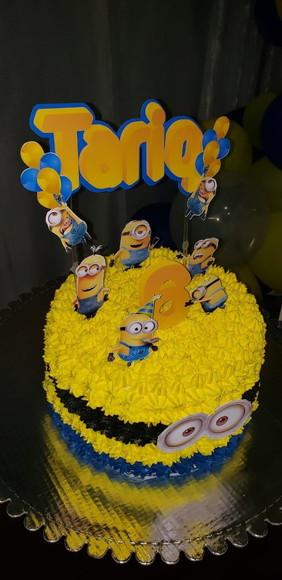 Topo de bolo Minions