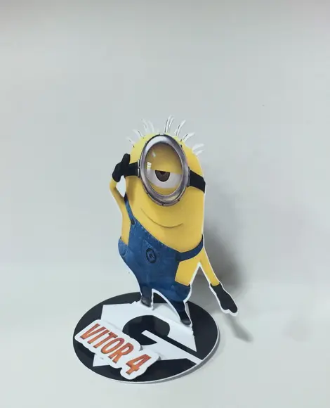 Aplique Minions 3D em pé