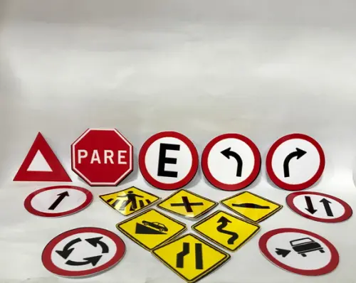 Aplique Placas de Trânsito - 3,5 cm.