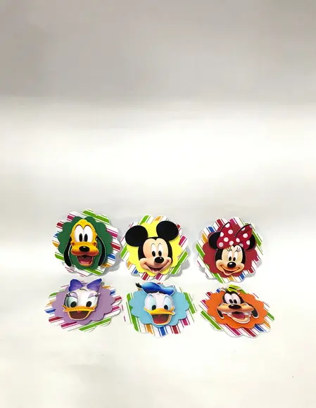 Aplique Turma do Mickey para latinhas