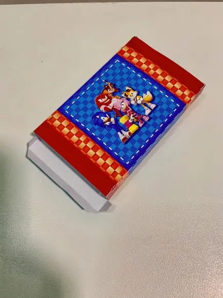 Caixa Kit Kat Sonic