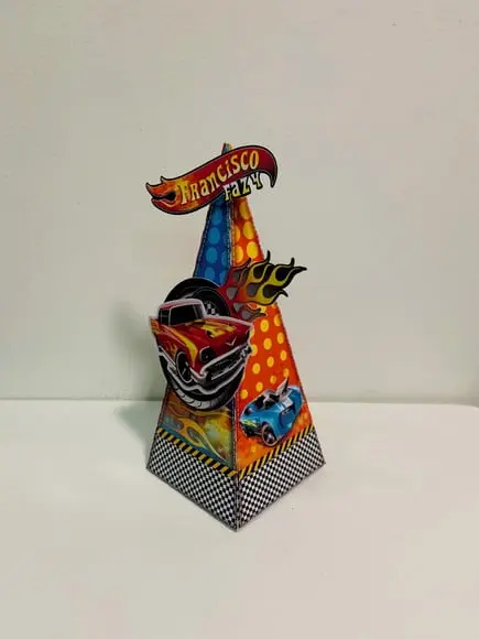 Caixa Triangular Hot Wheels