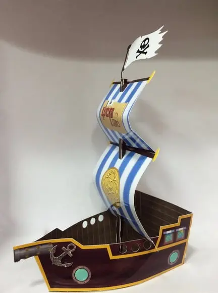 Navio Jake e os piratas
