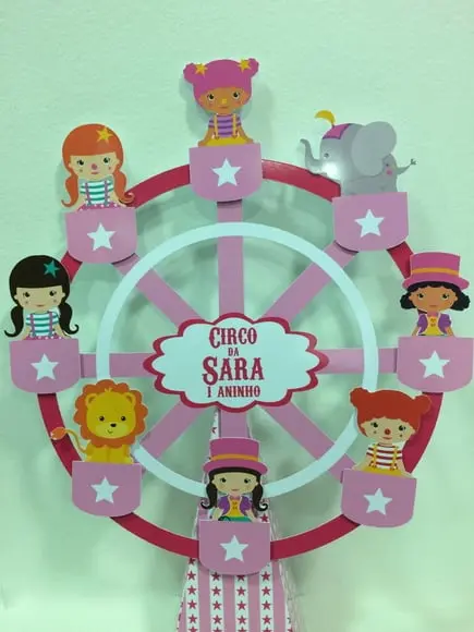 Roda Gigante Circo Menina