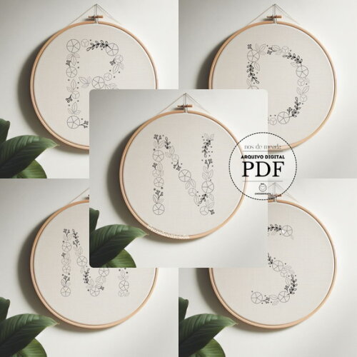 Risco para Bordado a Mão - Letra Floral