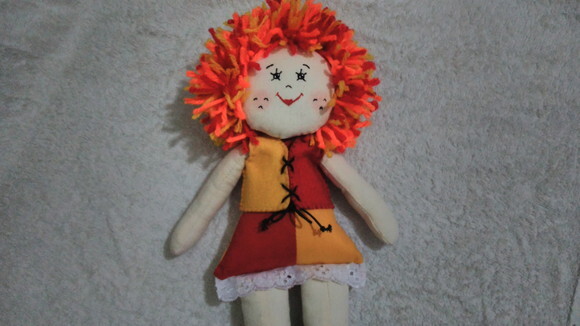 Boneca Emília