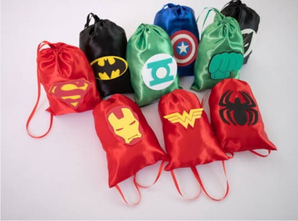Mochilinha Surpresa Super Heróis