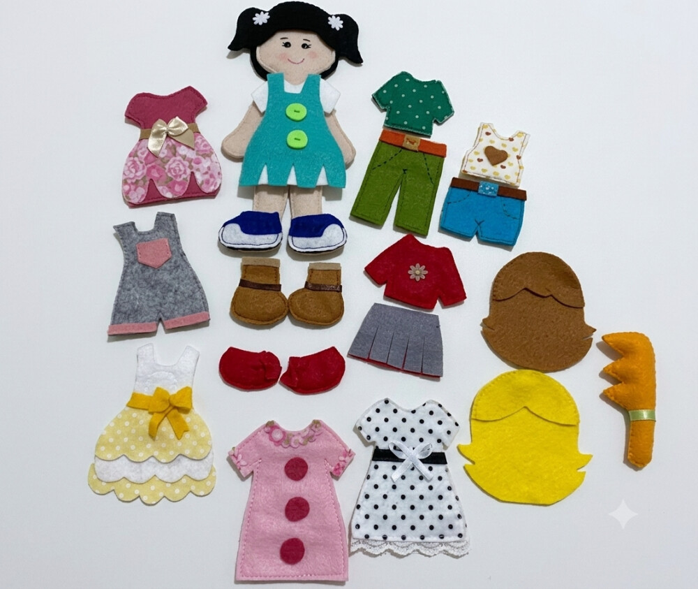 Boneca Troca Roupa ( paper Dolls)