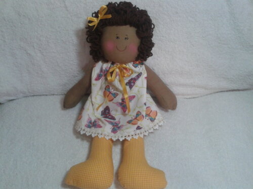 Boneca de Pano negra