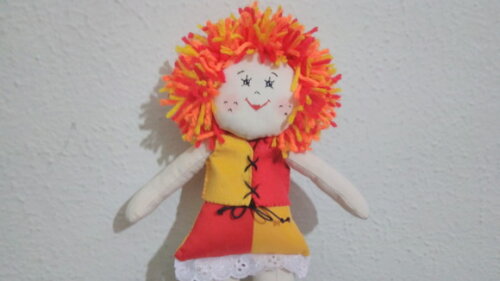 Boneca Emília