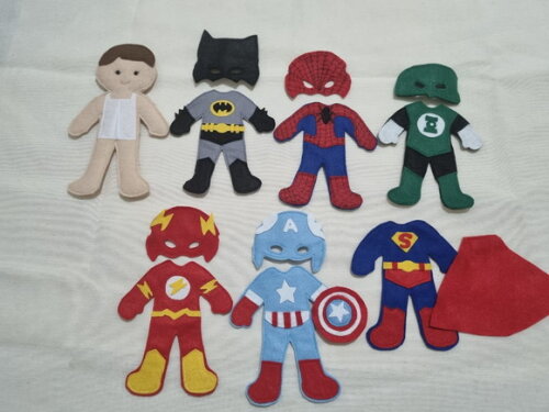 Boneco Troca Roupa Super Heróis