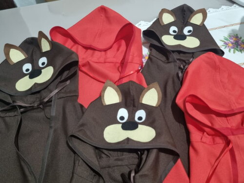 Capa Chapeuzinho Vermelho ou Lobo Mau- Lembrancinha