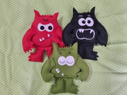 Monstro das Cores- 22cm