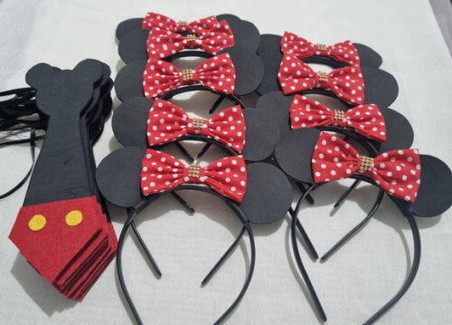 Tiara ou Gravata Minnie ou Mickey Lembrancinha