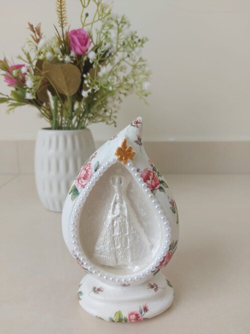 Nossa Senhora Aparecida na gota 14cm flor rosa decoupage