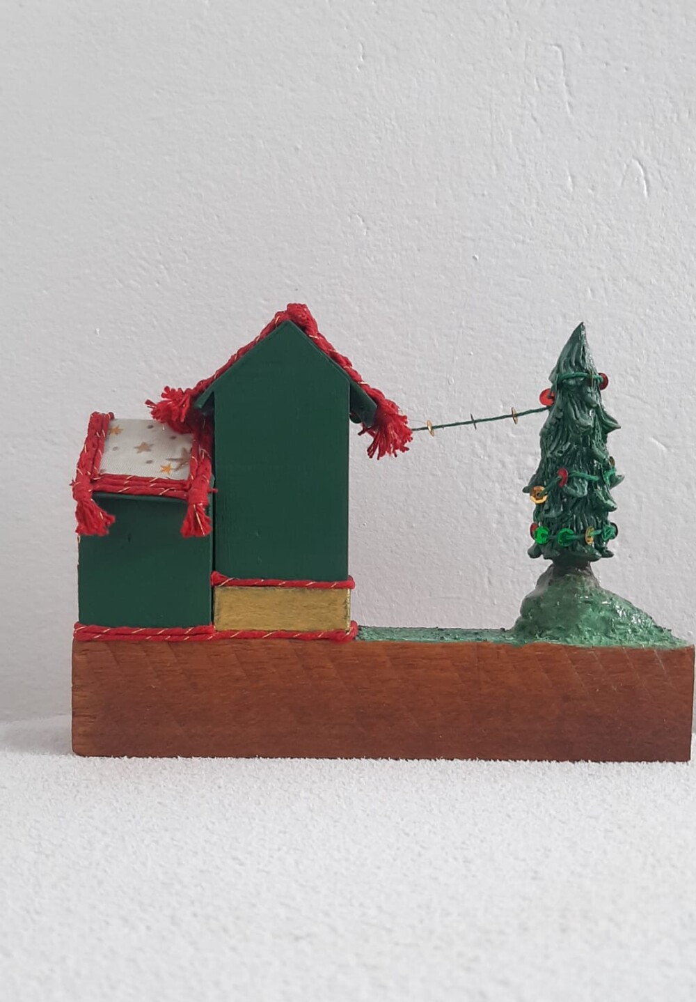 Casinha de Natal em Madeira Artesanal Decorativa