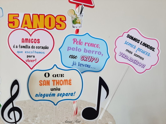 Topo de Bolo - Amigos